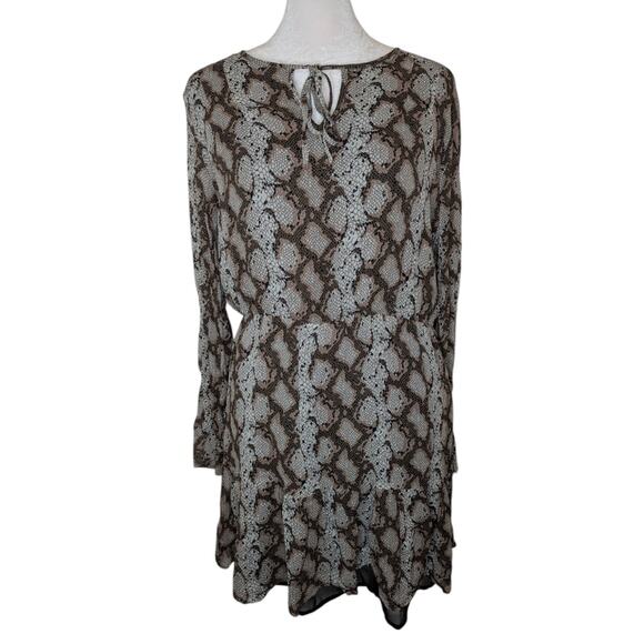 Greylin Sellia Snake Print Pintucked Dress Large - Picture 4 of 8